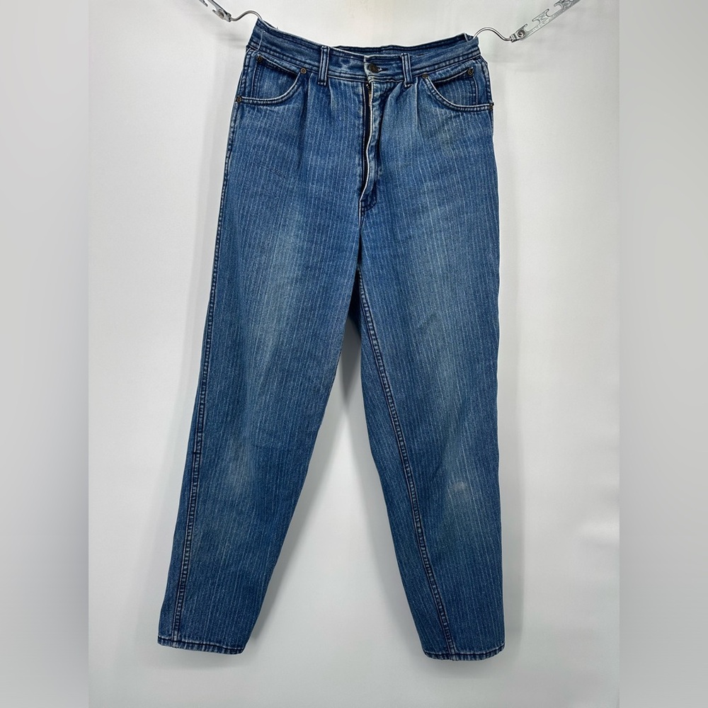 Y2K jeans denim‎ size 28 high rise pleaded.